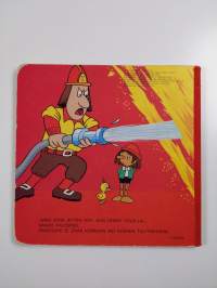 Pinocchio leikkii tulella