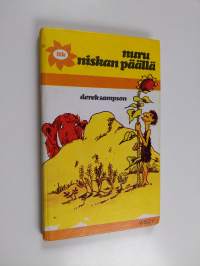 Nuru niskan päällä