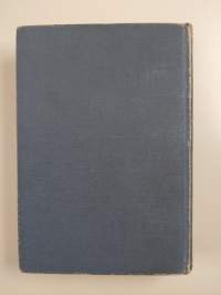 Kootut teokset 1-4 : Kertomuksia : Seitsemän veljestä ; Koto ja kahleet ; Näytelmiä : Kullervo ; Nummisuutarit ; Karkurit ; Kihlaus ; Yö ja päivä ; Lea ; Margaret...