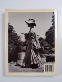 The making of the African Queen or how I went to Africa with Bogart, Bacall and Huston and almost lost my mind