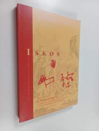 A touch of red : archaeological and ethnographic approaches to interpreting Finnish rock paintings