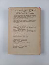 USSR (Union of Socialist Soviet Republics) : a world enigma
