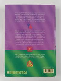 Wicca : opas wiccan harjoittajalle