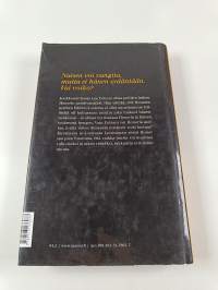 Paljon pelissä