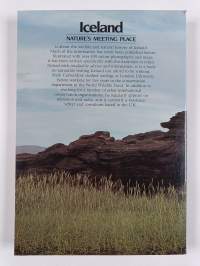 Iceland : nature&#039;s meeting place : a wildlife guide