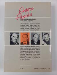 Viihdevuosien vilinässä : radiokauteni ensimmäinen puoliaika 1945-1960