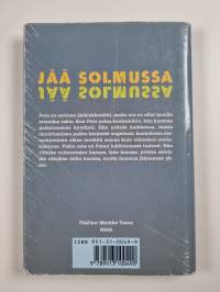 Jää solmussa