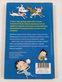 Hässäkkää ja hätähousuja