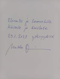 Valo voittaa : poikkeusajan päiväkirja (signeerattu, tekijän omiste)