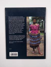 Paradise : portraying the New Guinea Highlands