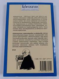 Kyberavaruus vasta-alkaville ja edistyville
