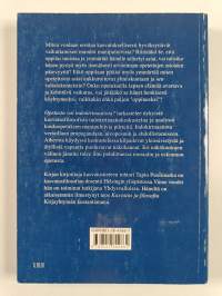 Opetusta vai indoktrinaatiota? : valta ja manipulaatio opetuksessa
