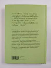 Koirankorjauskirja : Pertti Vilanderin ohjeet ongelmakoiran koulutukseen