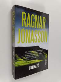 Tuhkayö