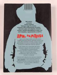Apina pulpetissa : ysiluokan yhteisöllisyys