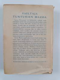 Vaeltaja tunturien maassa