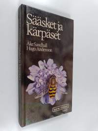 Sääsket ja kärpäset : kaksisiipiäisten ulkonäkö, kehitysvaiheet ja elintavat