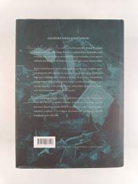 Uppiniskaisuuden kronikka : Balthasar Russowin tarina