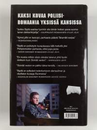 Rikospaikka : Takamäki 7-8, sis kirjat Kylmä jälki ; Seinää vasten