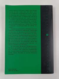 Vihollisia, vainoojia, syöpäläisiä : venäläisviha Suomessa 1917-1923 (signeerattu, tekijän omiste)