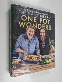 The Hairy Bikers One Pot Wonders - Over 100 delicious new favourites, from terrific tray bakes to roasting tin treats!