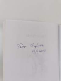 Kaksi sotaa : romaani sotakokemuksista 1939-1944 (signeerattu)