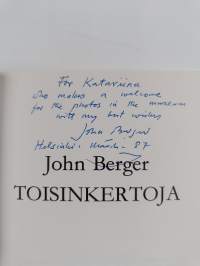 Toisinkertoja (signeerattu, tekijän omiste)