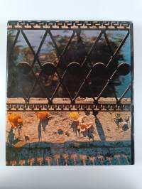 Leningrad : Architectural Landmarks and Places of Interest