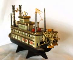Mark Twain Missisippi Jokilaiva River Boat - pienoismalli muovia ja metallia 30x19x7 cm