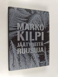 Jäätyneitä ruusuja