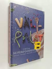 Välipalat : virtaa superfoodeista
