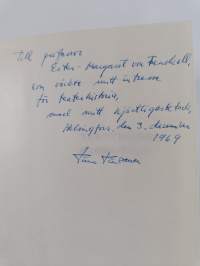 Teatterimme hahmottuu (signeerattu, tekijän omiste)
