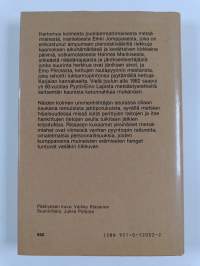 Kolme latua korpeen (signeerattu, tekijän omiste)