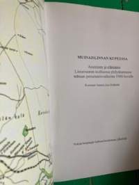 Muinaislinnan kupeessa, Siuron Linnavuoressa.