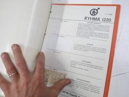 Rakentajan kansio vuodelta 1966, sisältää ohjeita ja määräyksiä, vihjeitä suunnitteluun ja toteutukseen, tuotemainoksia...