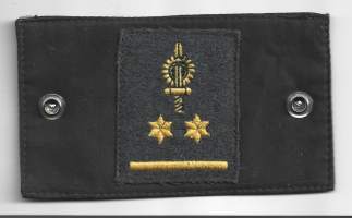Sotilasvirkamies tekninen ala  luutnantti 1958-62 hiha-arvomerkki 1 kpl  arvomerkit