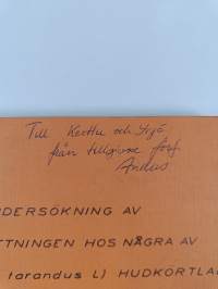 Kemisk undersökning av sekretsammansättningen hos några av renens (Rangifer tarandus L.) hudkörtlar samt förekommande årstidsvariation (signeerattu, tekijän omiste)