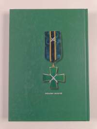 Jalkaväen vuosikirja 28 : 2011-2012 : Teemana koulutus