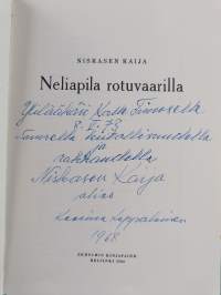 Neliapila rotuvaarilla (signeerattu, tekijän omiste)