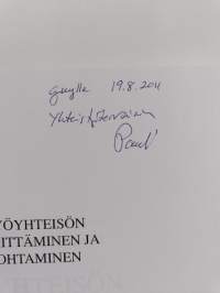 Työyhteisön kehittäminen ja johtaminen (signeerattu, tekijän omiste)