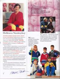Novita Käsityöt 3/1995. 60 neulemallia ja kaava-arkki.(Lyhyt jakku, liivi, takki, vetoketjutaskun valmistaminen) 100 sivua