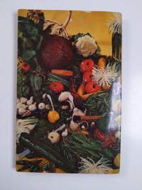 Mr. Therm&#039;s Encyclopaedia of Vegetable Cookery - Volume 1 Cabbage &amp; Things