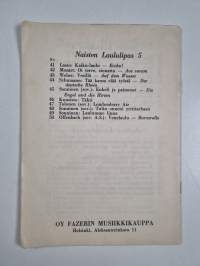 Naisten laululipas 4