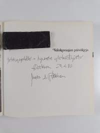 Valokuvaajan päiväkirja 1946-80 (signeerattu, tekijän omiste)