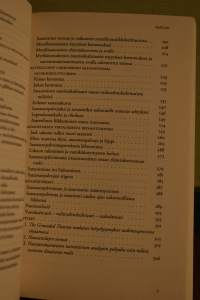 Pimeä hehku - Satanismi ja saatananpalvonta 1990-luvun suomalaisessa nuorisokulttuurissa
