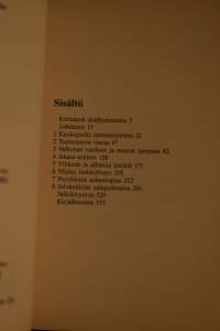 Selvänäkijät salapoliiseina