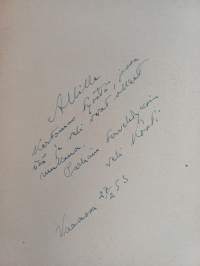 Vaasa 1903-1953 : piirteitä viisikymmenvuotistaipaleelta (signeerattu, tekijän omiste)