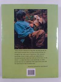 Spirit Bear : Encounters with the White Bear of the Western Rainforest