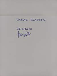 Suomen uhkakuvapolitiikka 2000-luvun alussa (signeerattu, tekijän omiste)