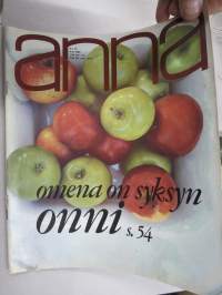 Anna 1969 nr 36, 9.9.1969; Juhla-Mocca, Eeva Joenpelto, Kotiapulaisesta puheen ollen, Syksyn hiusmuoti, Vaatemuoti, Kent Nadbornik palasi Helsinkiin, Kalle Anttila